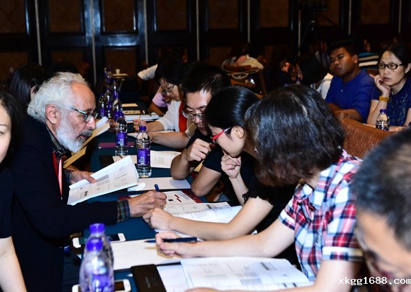 1479194700202507.jpg 讨论环节:专家与学员互动_副本.jpg